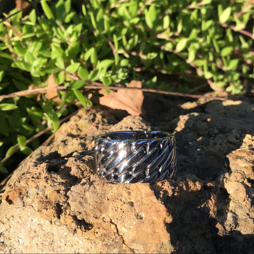 3 “MYSTERY” Rings - 💍💍💍 - Picture 6 of 13